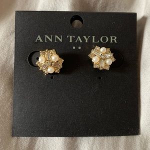 Ann Taylor Cluster Studs